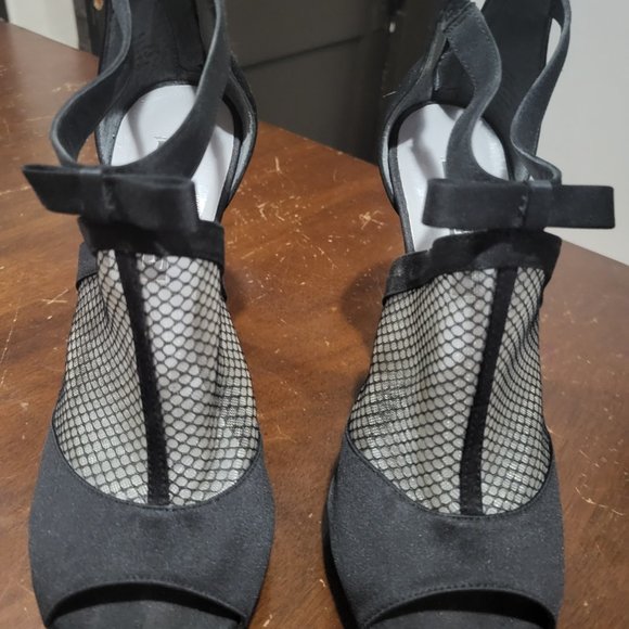 Vera Wang Size 9 black heels - Picture 7 of 7